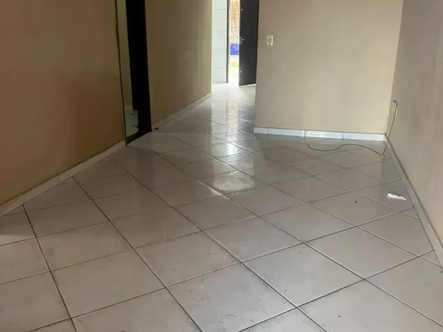 Imagem 2: Vendo Casa nas Quintas, com 03 Quartos
