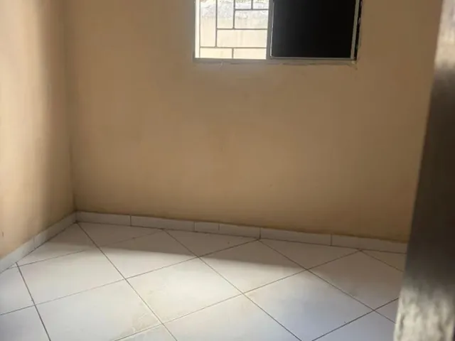 Imagem 8: Vendo Casa nas Quintas, com 03 Quartos
