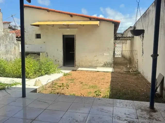 Imagem 3: Vendo Casa nas Quintas, com 03 Quartos
