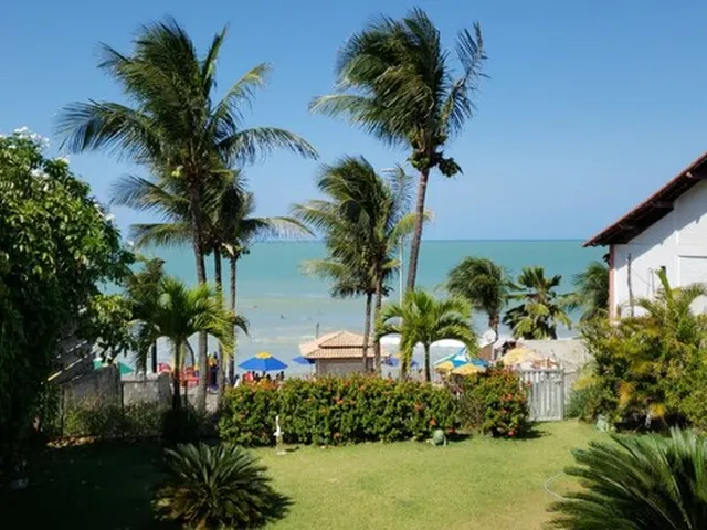Imagem: Casa em Ponta Negra com 3 Suítes