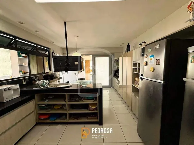 Imagem 6: Apartamento À Venda com 250 M2 - 3 Quartos - no Bairro de Petrópolis/Natal - 3 Vagas