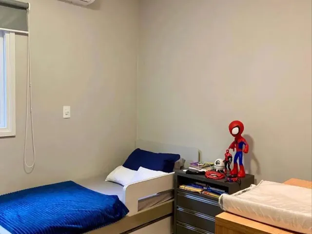Imagem 3: Casa Moderna em Candelária com 3 Quartos e Semi-Mobiliada a Venda