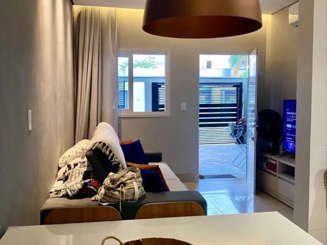 Imagem 5: Casa Moderna em Candelária com 3 Quartos e Semi-Mobiliada a Venda