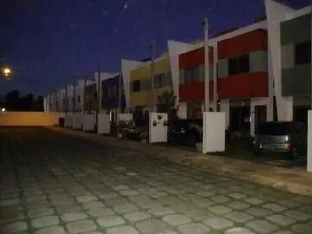 Imagem 3: Vendo/Troco Casa Dúplex no Planalto
