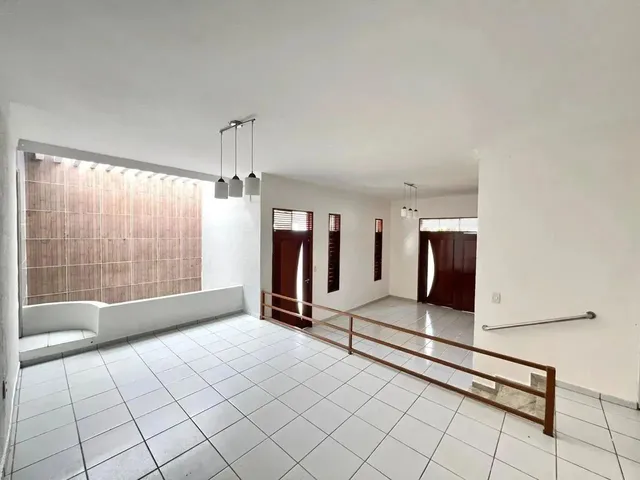 Imagem 3: Belíssima Casa 4/4 Sendo 03 Suites 450M² em Capim Macio