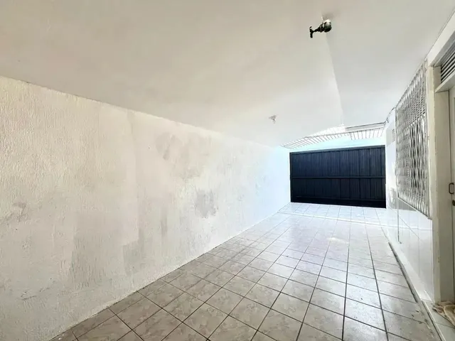 Imagem 8: Belíssima Casa 4/4 Sendo 03 Suites 450M² em Capim Macio