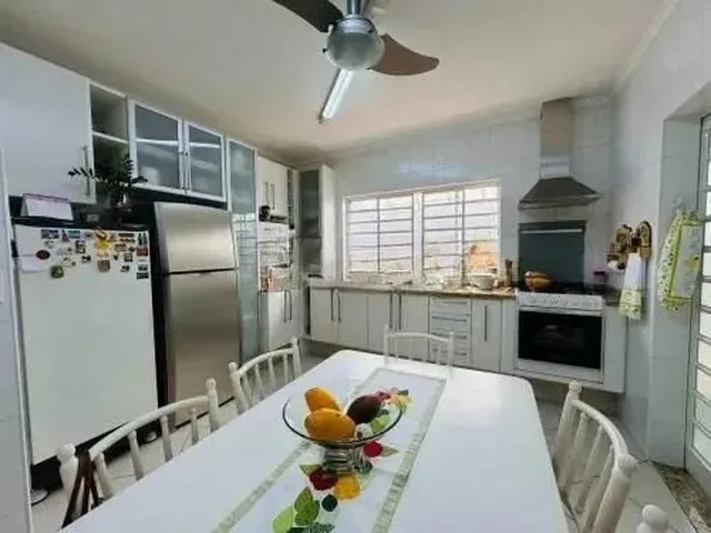 Imagem 13: Vendo Casa Dix Sept Rosado com 3 Quartos Rut04