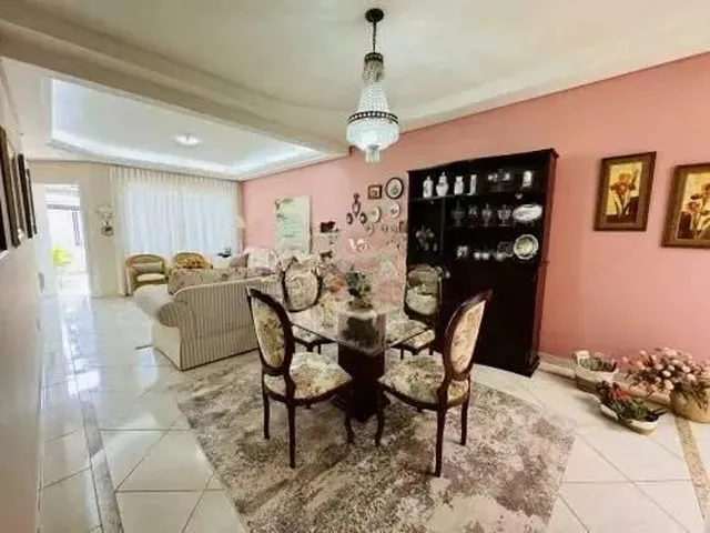Imagem 9: Vendo Casa Dix Sept Rosado com 3 Quartos Rut04