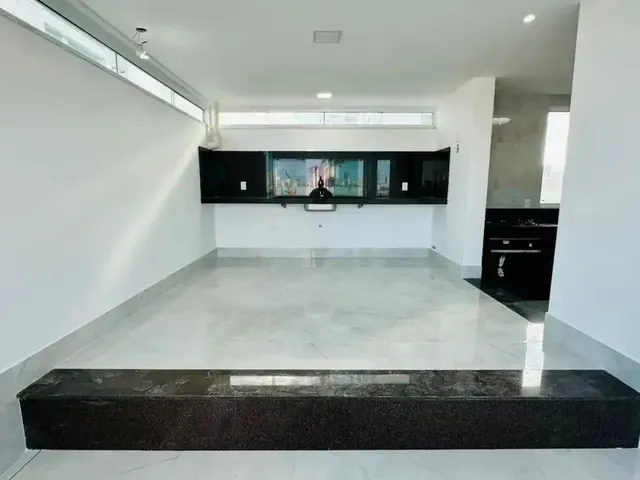 Imagem 5: Edifício Inglaterra, Cobertura de 4 Quartos com 211 M2 - R$350.000,00 - Whatsapp:84