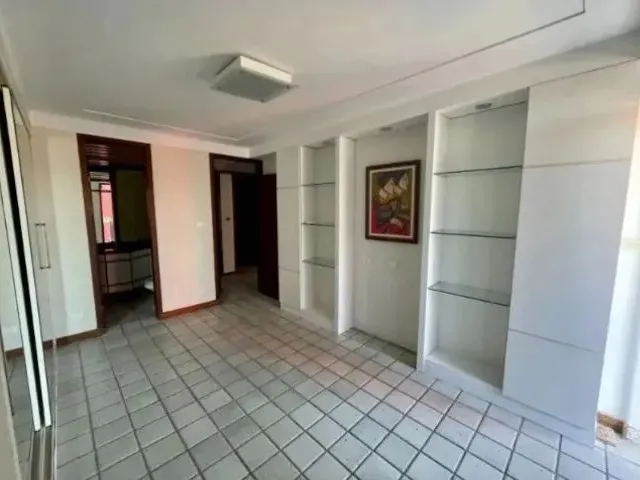 Imagem 10: Cobertura 4/4 com 4 Suítes no Edifício Adalgiza Andrade de 550 M², 4 Vagas Por