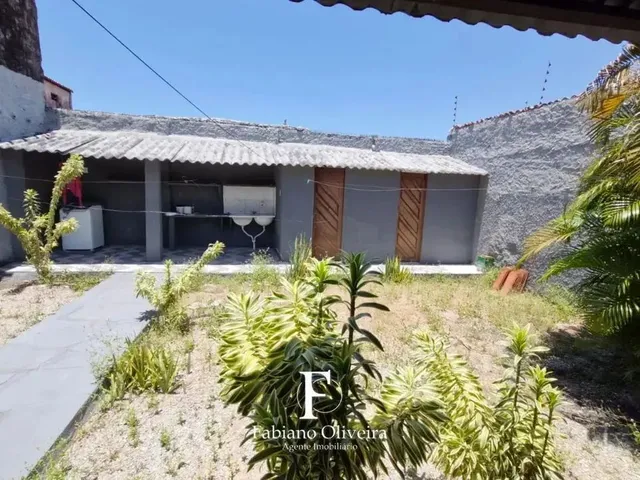 Imagem 9: Imóvel para Venda Possui 214 Metros Quadrados com 4 Quartos em Lagoa Nova - Natal - Rn