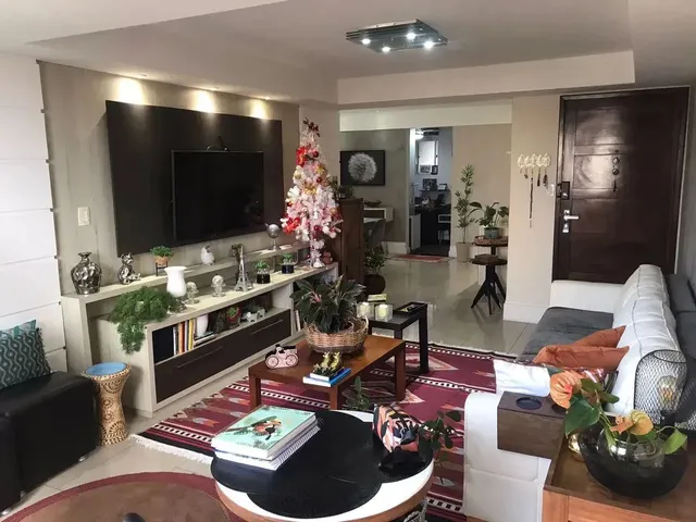 Imagem: O apartamento possui 3 Dormitórios, 1 Suíte, 2 Banheiros,