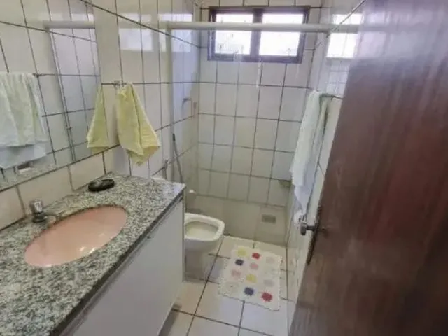 Imagem 16: Casa em Ponta Negra com 3 Quartos e 2 Banheiros Ry0010.