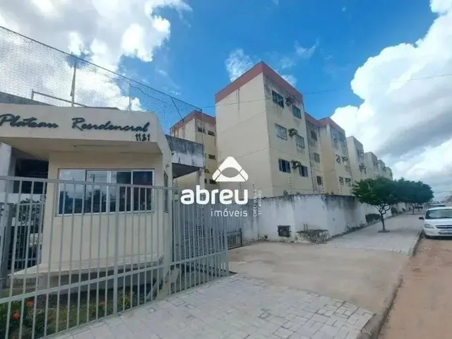 Imagem: O apartamento possui 2 Dormitórios, 1 Suíte, 2 Banheiros,