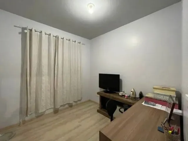 Imagem 4: Casa no Potengi com 3 Quartos e Acabamento Perfeito a Venda