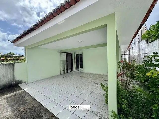 Imagem 1: Ibeda - Casa a Venda em Lagoa Nova. Sal 3 Suítes + 2 Quartos Con:260M² T: 360M²