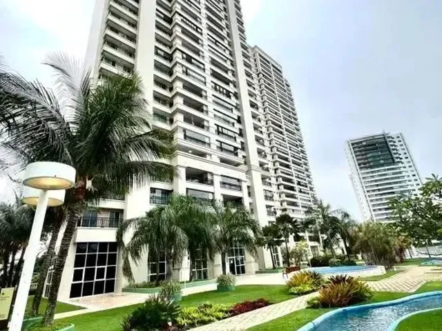 Imagem: Apartamento com 4/4 - 196M² - Solar Alta