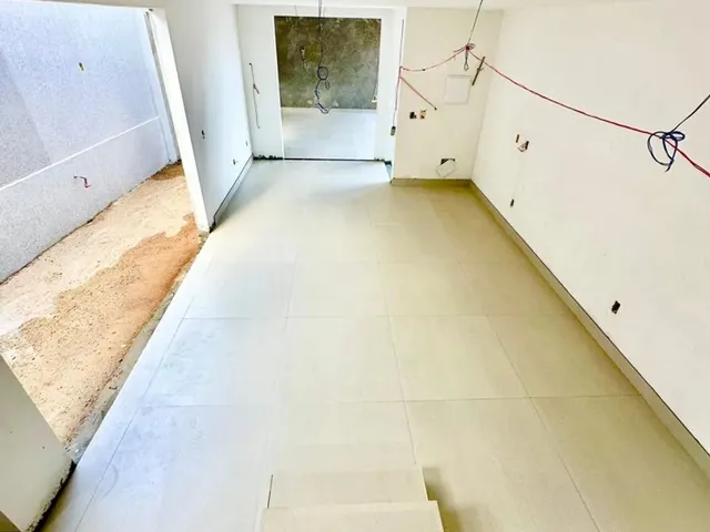 Imagem 9: Casa Duplex em Condominio Capim Macio