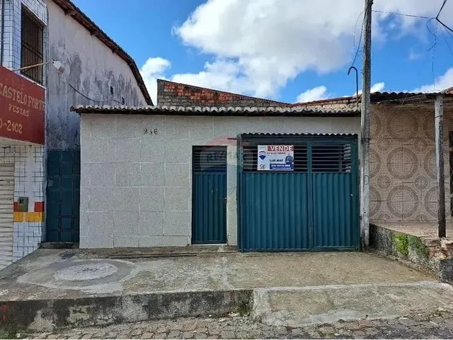 Imagem 2: Casa no Pajuçara com Tres Quartos, Garagem e Suite