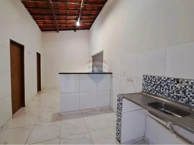 Imagem 4: Casa no Pajuçara com Tres Quartos, Garagem e Suite