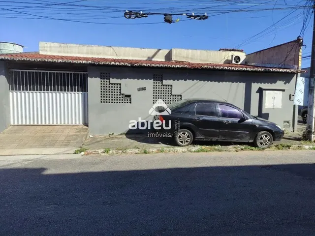 Imagem: Casa À Venda na Candelária, Natal