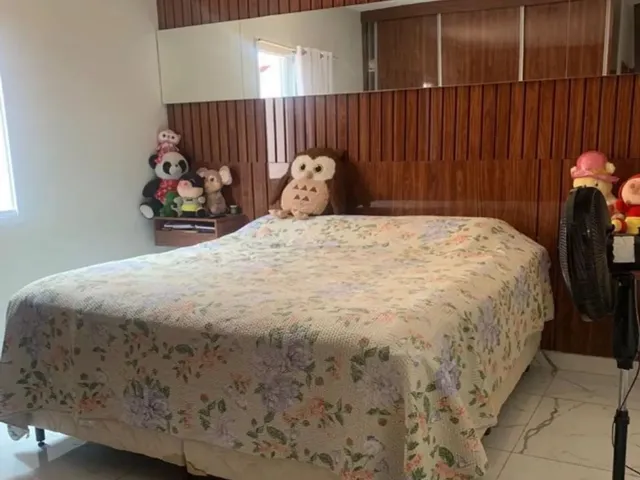 Imagem 15: Casa nas Quintas com 3 Quartos Lor