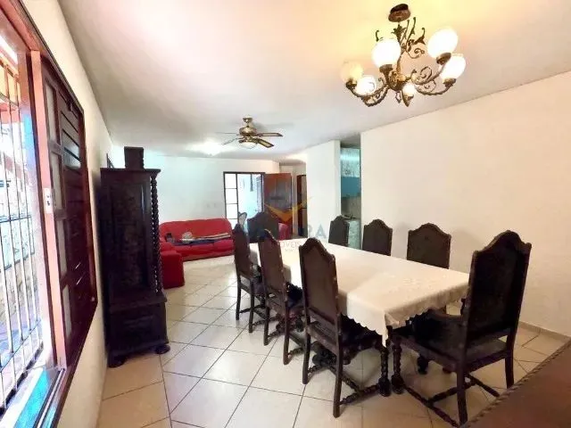 Imagem 2: Excelente Oportunidade de Casa em Ponta Negra!