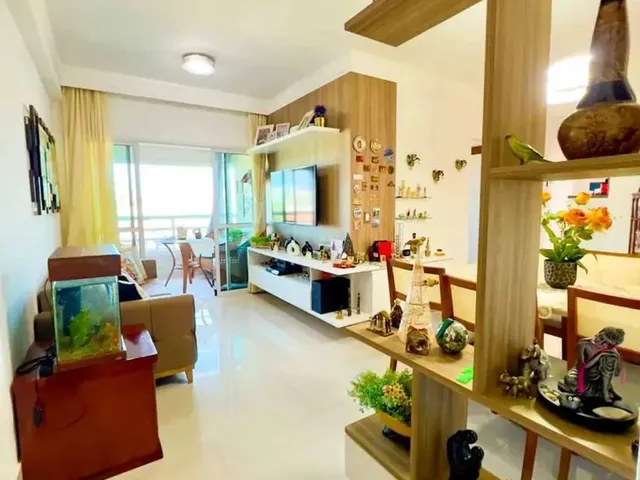 Imagem 1: Apartamento Reformado em Candelária com 03 Quartos Sendo 01 Suíte
