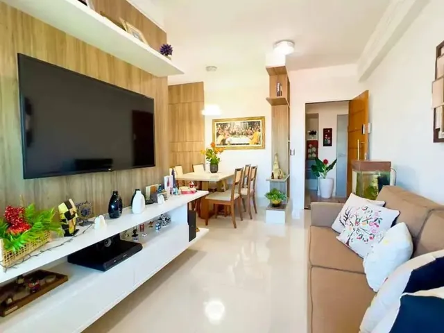 Imagem 4: Apartamento Reformado em Candelária com 03 Quartos Sendo 01 Suíte