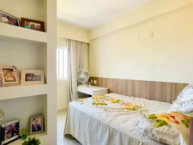 Imagem 3: Apartamento Reformado em Candelária com 03 Quartos Sendo 01 Suíte