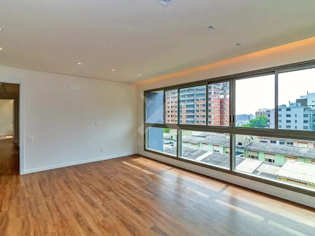 Imagem 16: Apartamento Sem Mobiliado de 116M2 com 3 Suítes e 2 Vagas no Bairro Rio Branco!