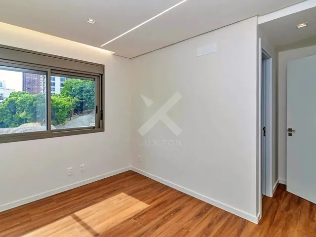 Imagem 6: Apartamento Sem Mobiliado de 116M2 com 3 Suítes e 2 Vagas no Bairro Rio Branco!