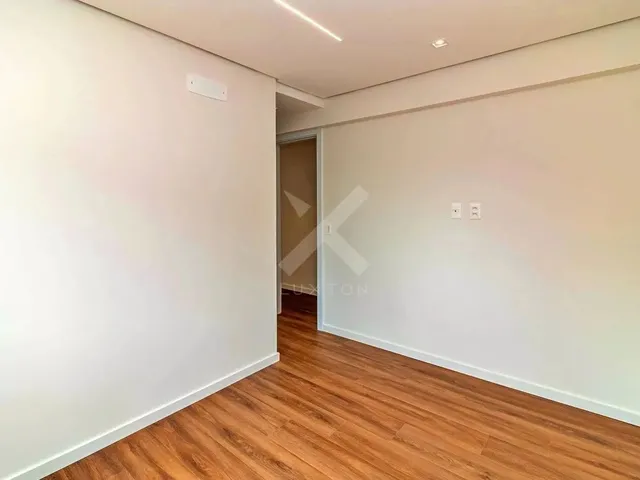 Imagem 13: Apartamento Sem Mobiliado de 116M2 com 3 Suítes e 2 Vagas no Bairro Rio Branco!