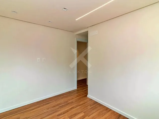 Imagem 8: Apartamento Sem Mobiliado de 116M2 com 3 Suítes e 2 Vagas no Bairro Rio Branco!