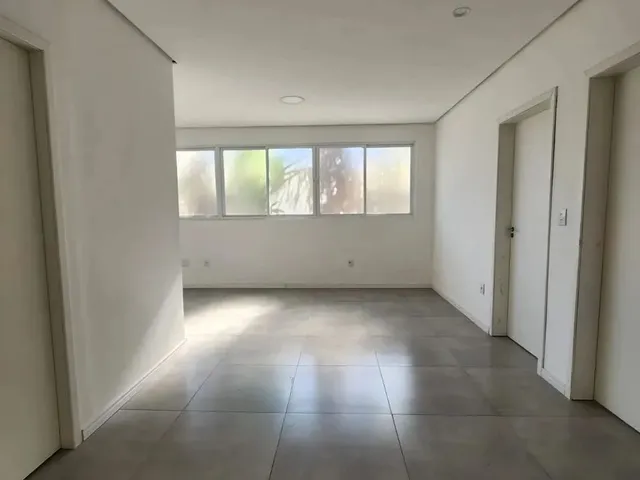 Imagem 3: Apartamento para Aluguel Tem 54 Metros Quadrados com 2 Quartos em Rio Branco - Porto Alegr