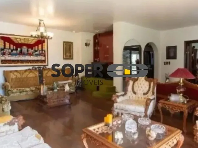 Imagem 5: Casa Imóvel para Aluguel com 580 Metros Quadrados com 4 Quartos em Menino Deus - Porto