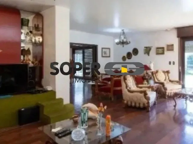 Imagem 14: Casa Imóvel para Aluguel com 580 Metros Quadrados com 4 Quartos em Menino Deus - Porto
