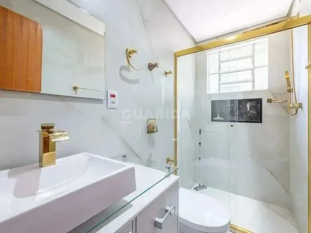 Imagem 2: Casa Residencial/Sobrado para Aluguel, 4 Quartos, 2 Suítes, 3 Vagas de Garagem, Menino