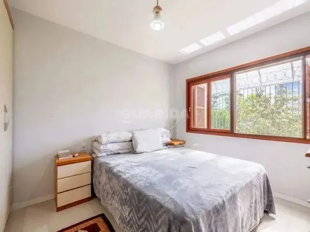 Imagem 5: Casa Residencial/Sobrado para Aluguel, 4 Quartos, 2 Suítes, 3 Vagas de Garagem, Menino