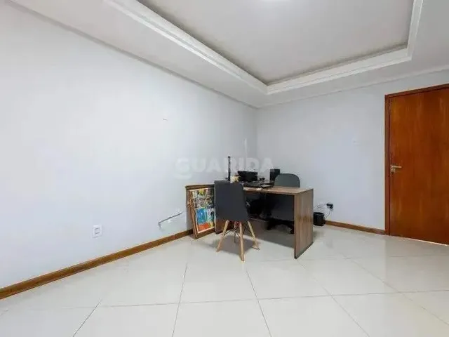 Imagem 6: Casa Residencial/Sobrado para Aluguel, 4 Quartos, 2 Suítes, 3 Vagas de Garagem, Menino