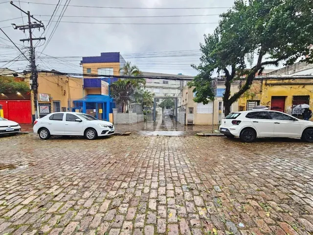 Imagem 9: Apartamento com 2 Dormitórios para Alugar por R$ 1.817,61/Mês - Menino Deus - Porto