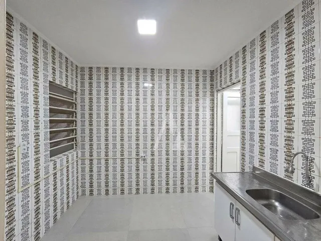 Imagem 8: Apartamento com 2 Dormitórios para Alugar por R$ 1.817,61/Mês - Menino Deus - Porto