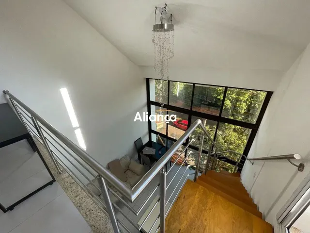 Imagem 9: Apartamento Duplex Mobiliado para Aluguel com 2 Dormitórios Suítes, Churrasqueira E