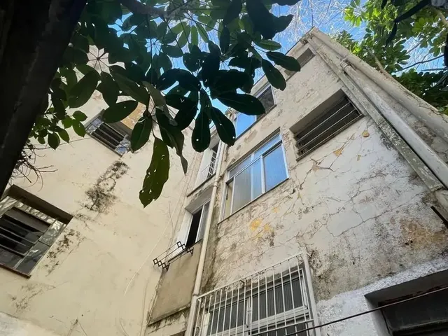 Imagem 4: Apartamento para Alugar com 2 Dormitórios em Azenha e Área de 61 M²