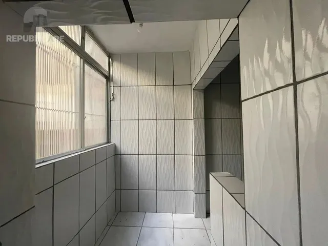 Imagem 15: Apartamento para Alugar com 2 Dormitórios em Azenha e Área de 61 M²