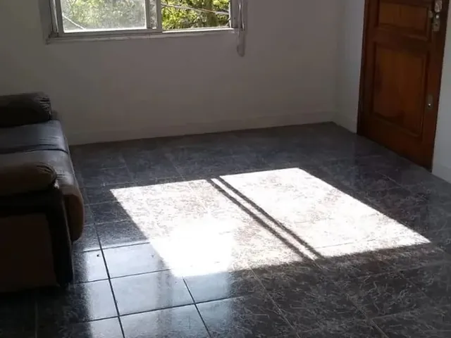 Imagem: Apartamento com 2 Quarto(S) e 1 Banheiro(S)