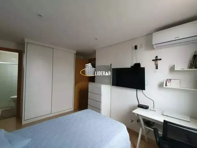 Imagem 13: Apartamento com 4 Quartos para Alugar, 185M² - Graça