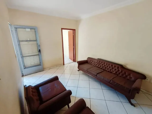 Imagem: Casa Espaçosa para Alugar !