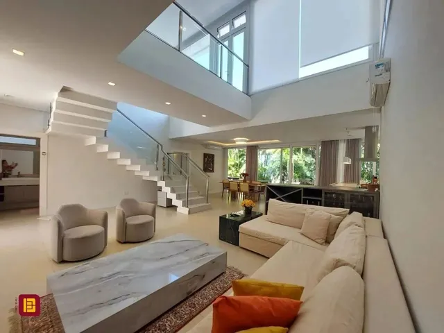 Imagem: Casa com 4 Suítes 454,84M² no Rio Tavares