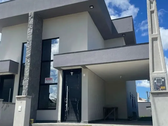 Imagem 1: Casa Financiável com 3 Quartos, Um Deles Suíte Master, no Bairro Carianos Em